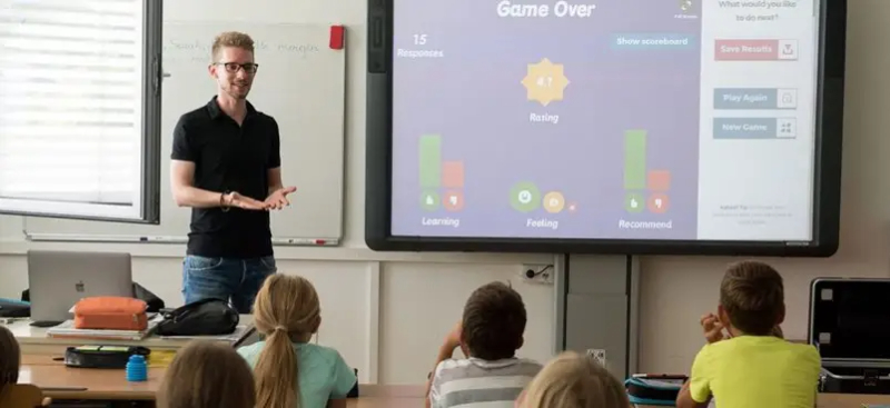 Kinh nghiệm chọn lựa màn hình giáo dục tương tác