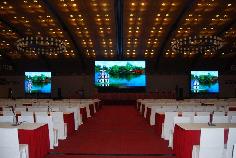 Ưu điểm của màn hình hội trường phòng họp, nhà hàng