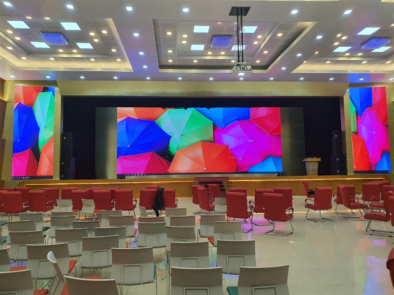 Kinh nghiệm chọn màn hình cho hội trường phòng họp, nhà hàng