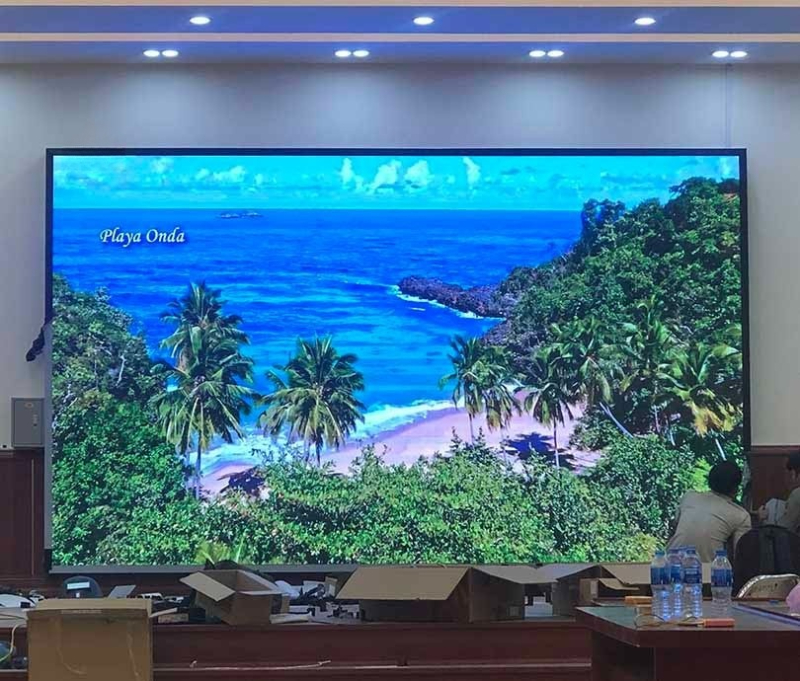 Màn hình P3 di chuyển trên mặt phẳng