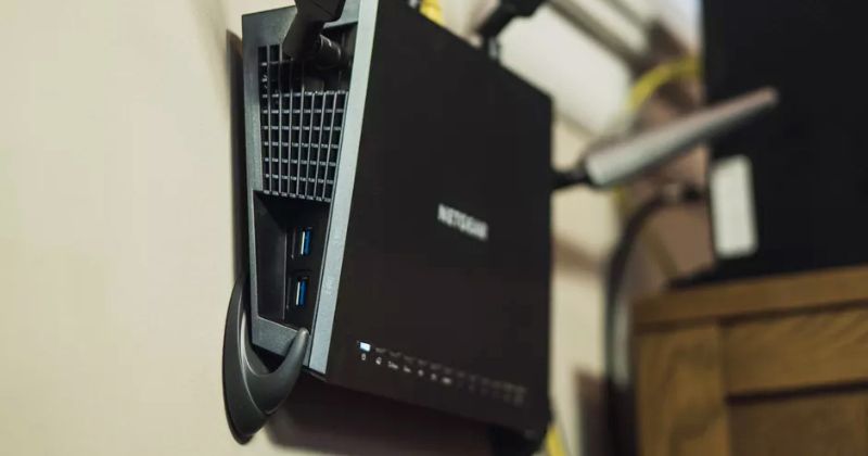 Không đặt cạnh các thiết bị hút sóng